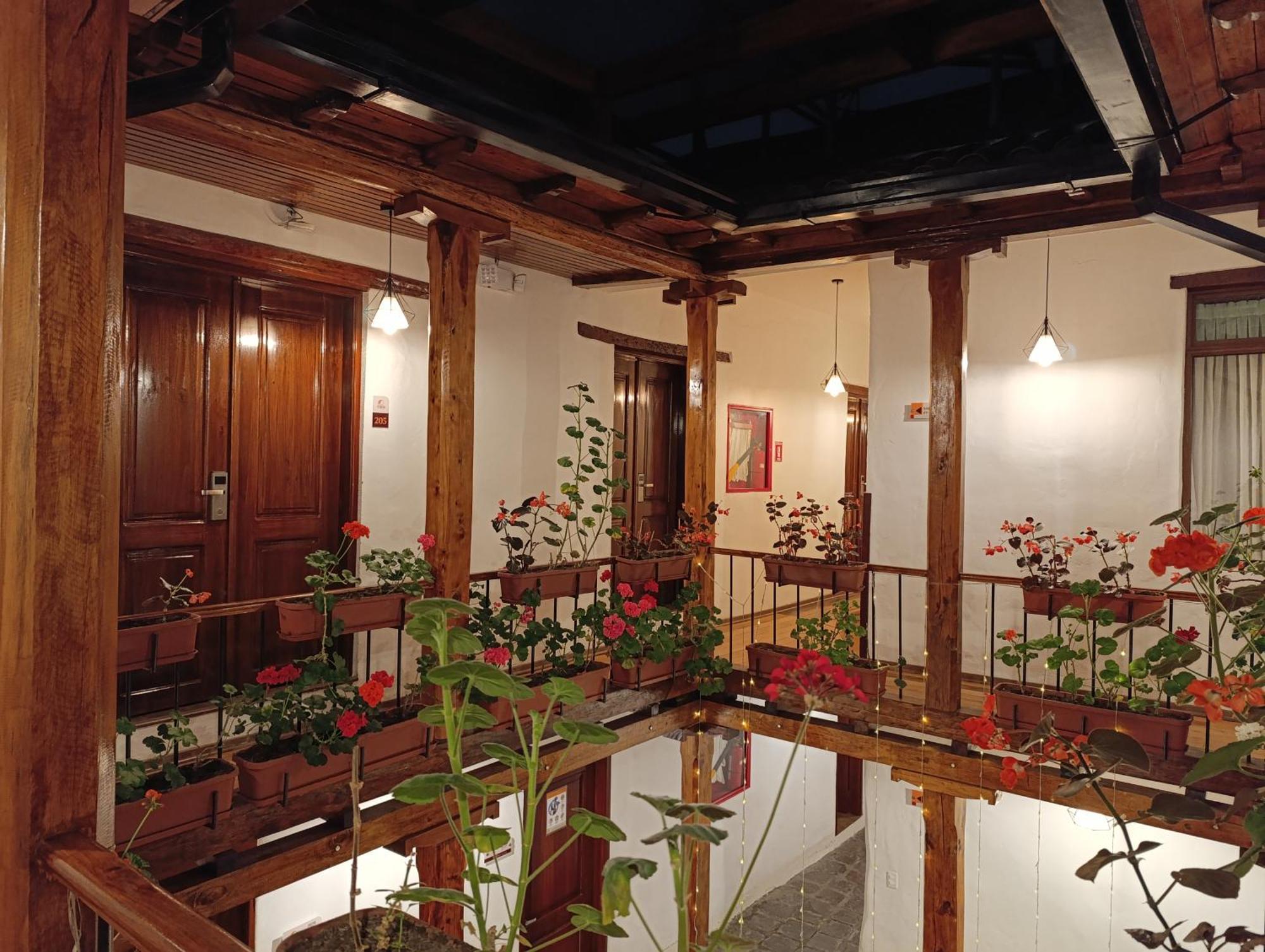 Casona Tobar Hotel Quito Buitenkant foto
